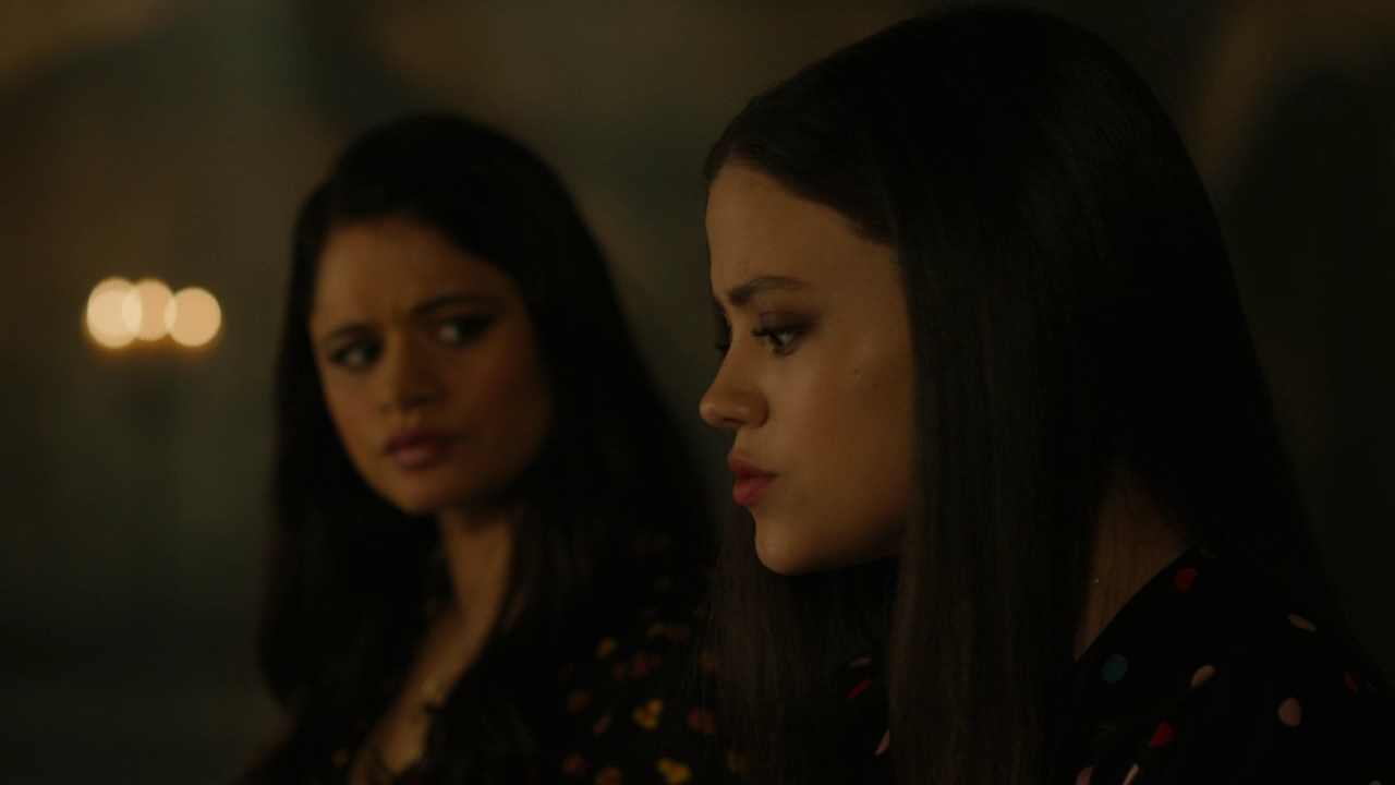 Charmed-Online-dot-nl_Charmed2x06WhenSparksFly00291.jpg