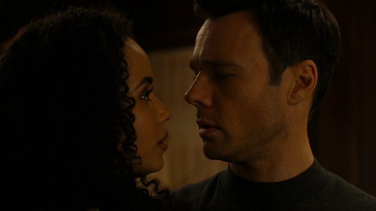Charmed-Online-dot-nl_Charmed2x06WhenSparksFly00380.jpg