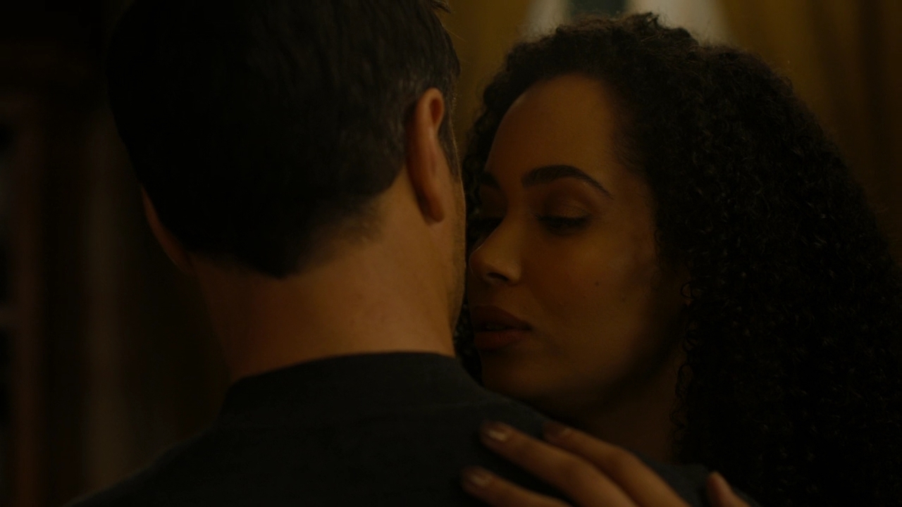 Charmed-Online-dot-nl_Charmed2x06WhenSparksFly00397.jpg
