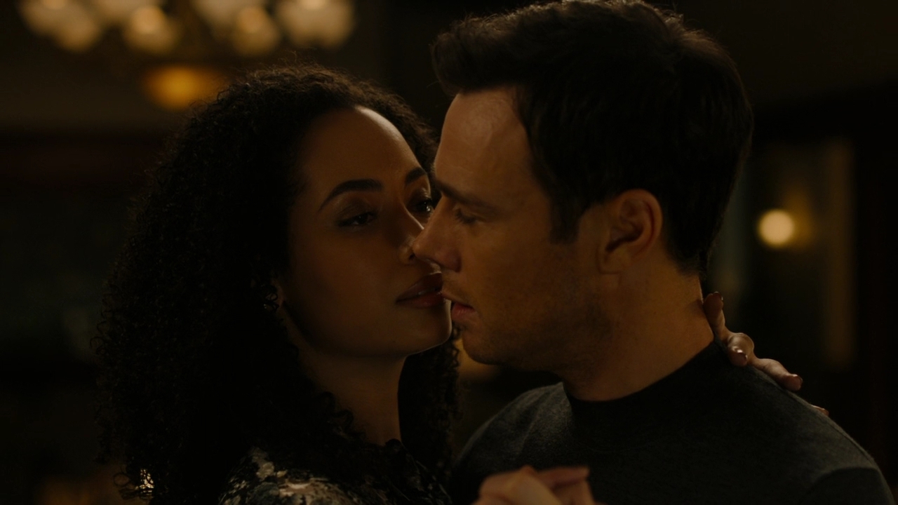 Charmed-Online-dot-nl_Charmed2x06WhenSparksFly00421.jpg
