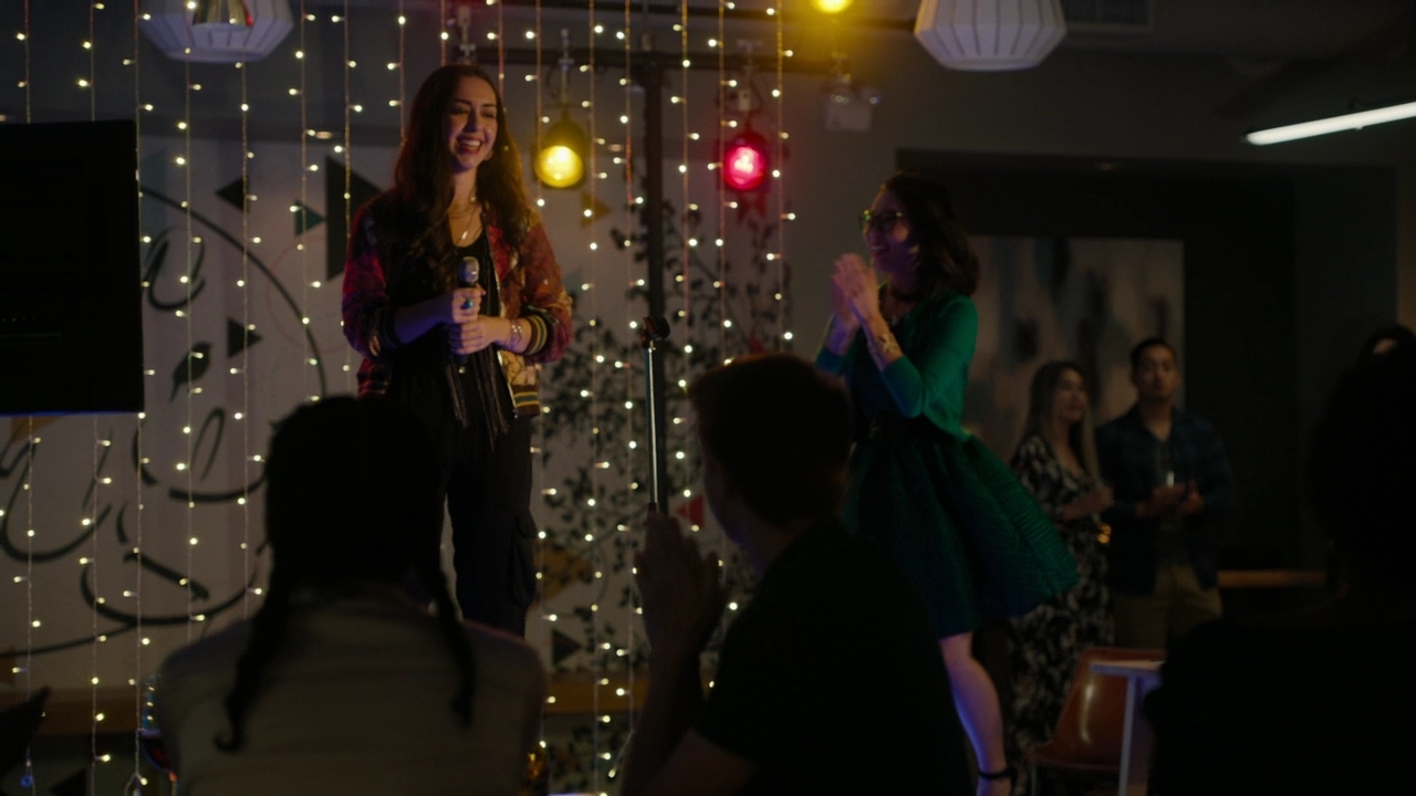 Charmed-Online-dot-nl_Charmed2x06WhenSparksFly00480.jpg
