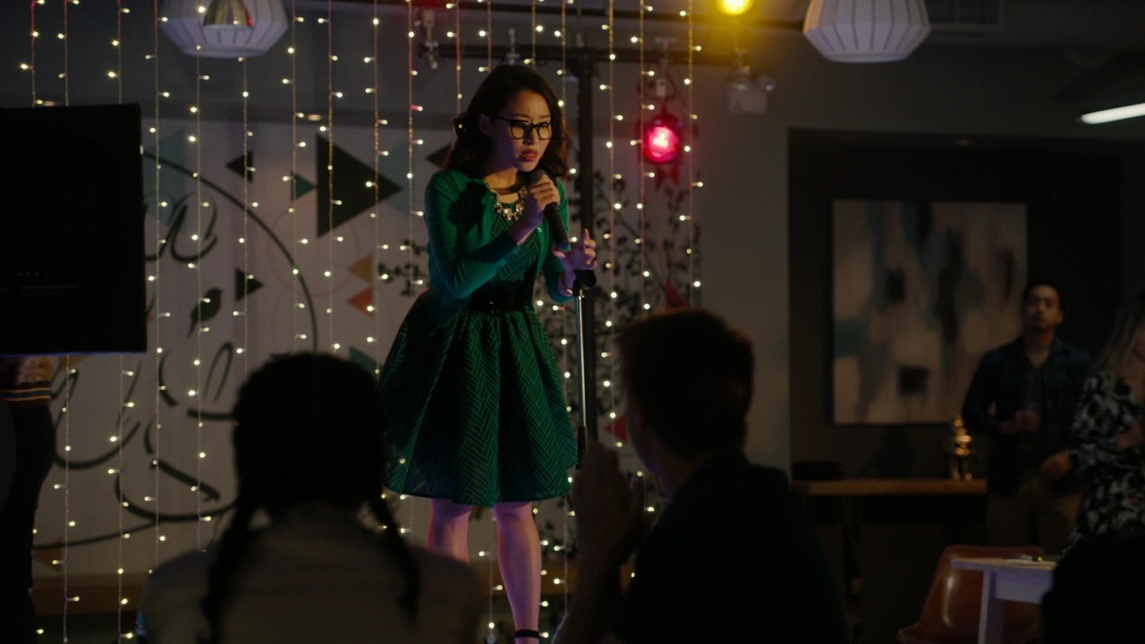 Charmed-Online-dot-nl_Charmed2x06WhenSparksFly00485.jpg