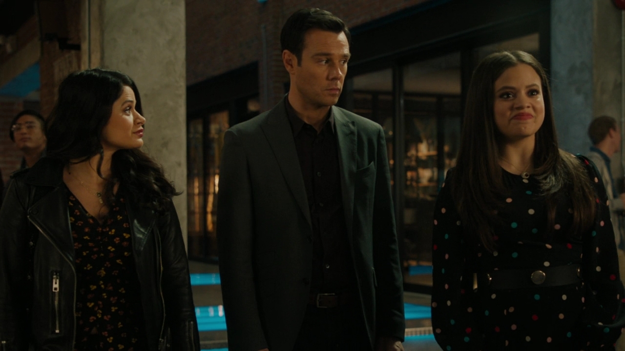 Charmed-Online-dot-nl_Charmed2x06WhenSparksFly00508.jpg