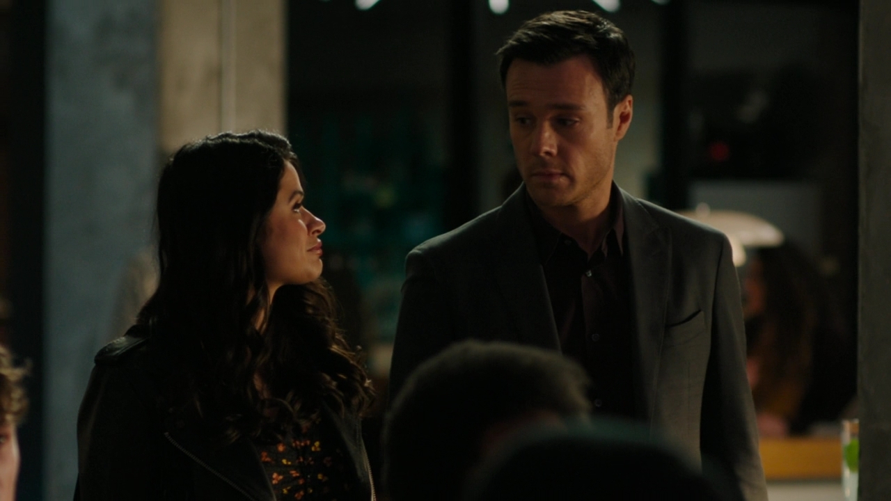 Charmed-Online-dot-nl_Charmed2x06WhenSparksFly00551.jpg