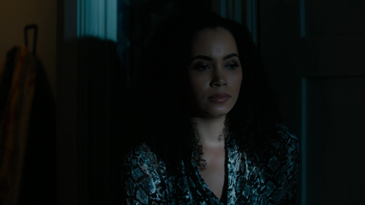 Charmed-Online-dot-nl_Charmed2x06WhenSparksFly00592.jpg