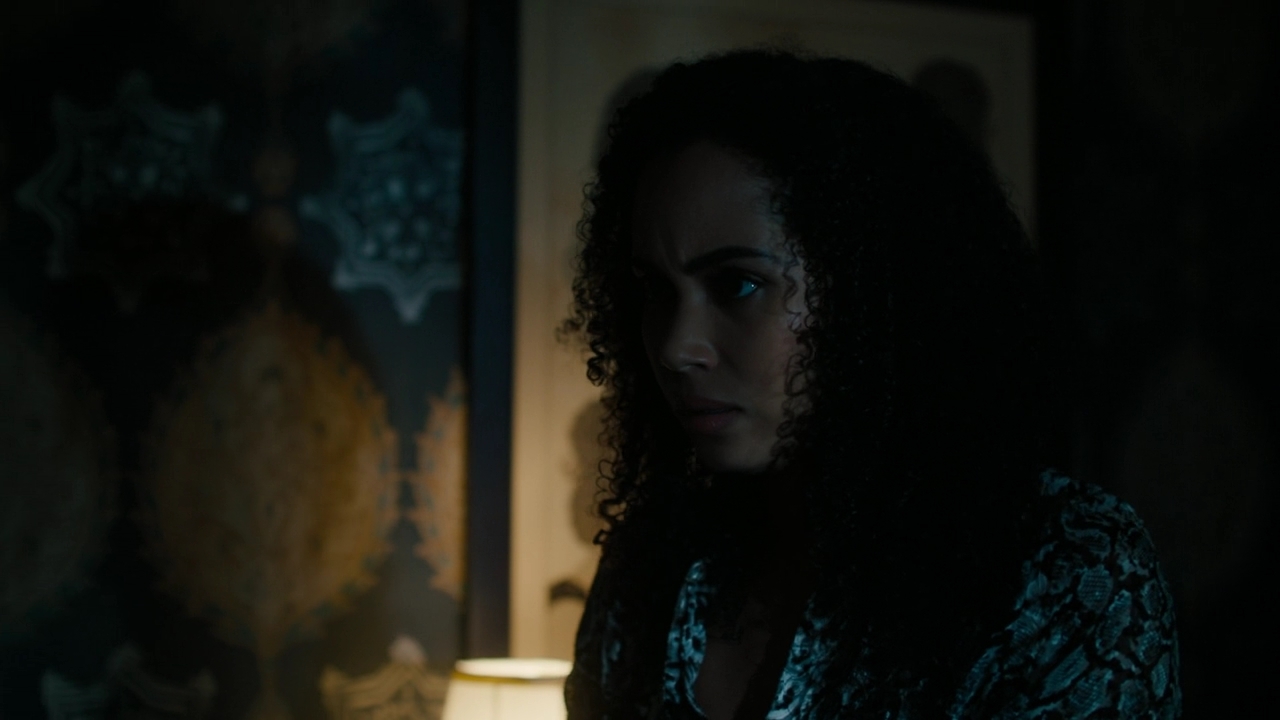 Charmed-Online-dot-nl_Charmed2x06WhenSparksFly00602.jpg