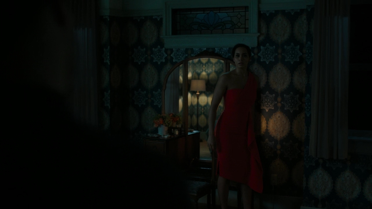 Charmed-Online-dot-nl_Charmed2x06WhenSparksFly00717.jpg