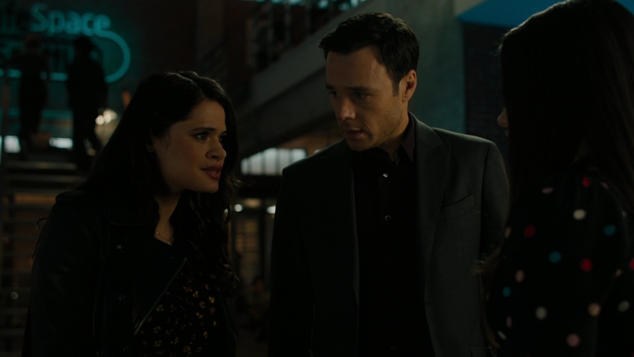 Charmed-Online-dot-nl_Charmed2x06WhenSparksFly00741.jpg