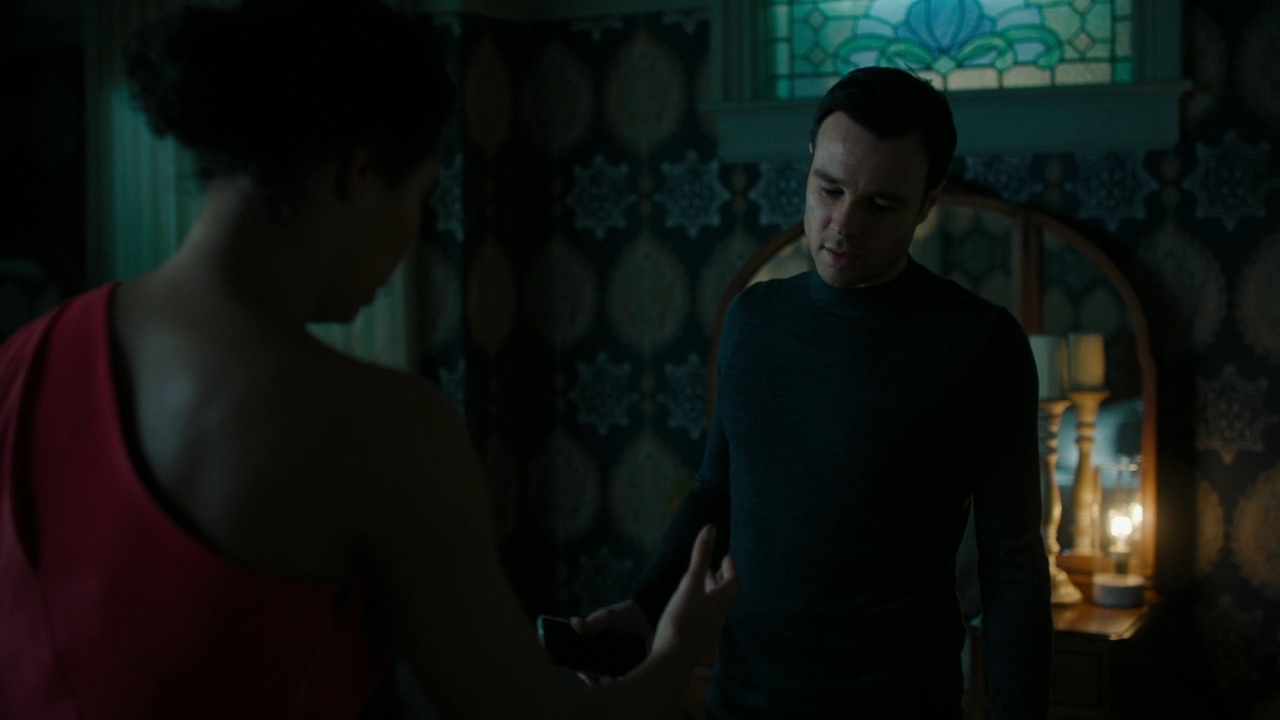 Charmed-Online-dot-nl_Charmed2x06WhenSparksFly00771.jpg