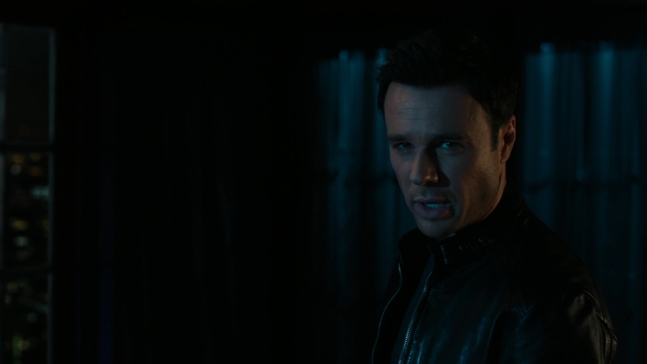 Charmed-Online-dot-nl_Charmed2x06WhenSparksFly00875.jpg