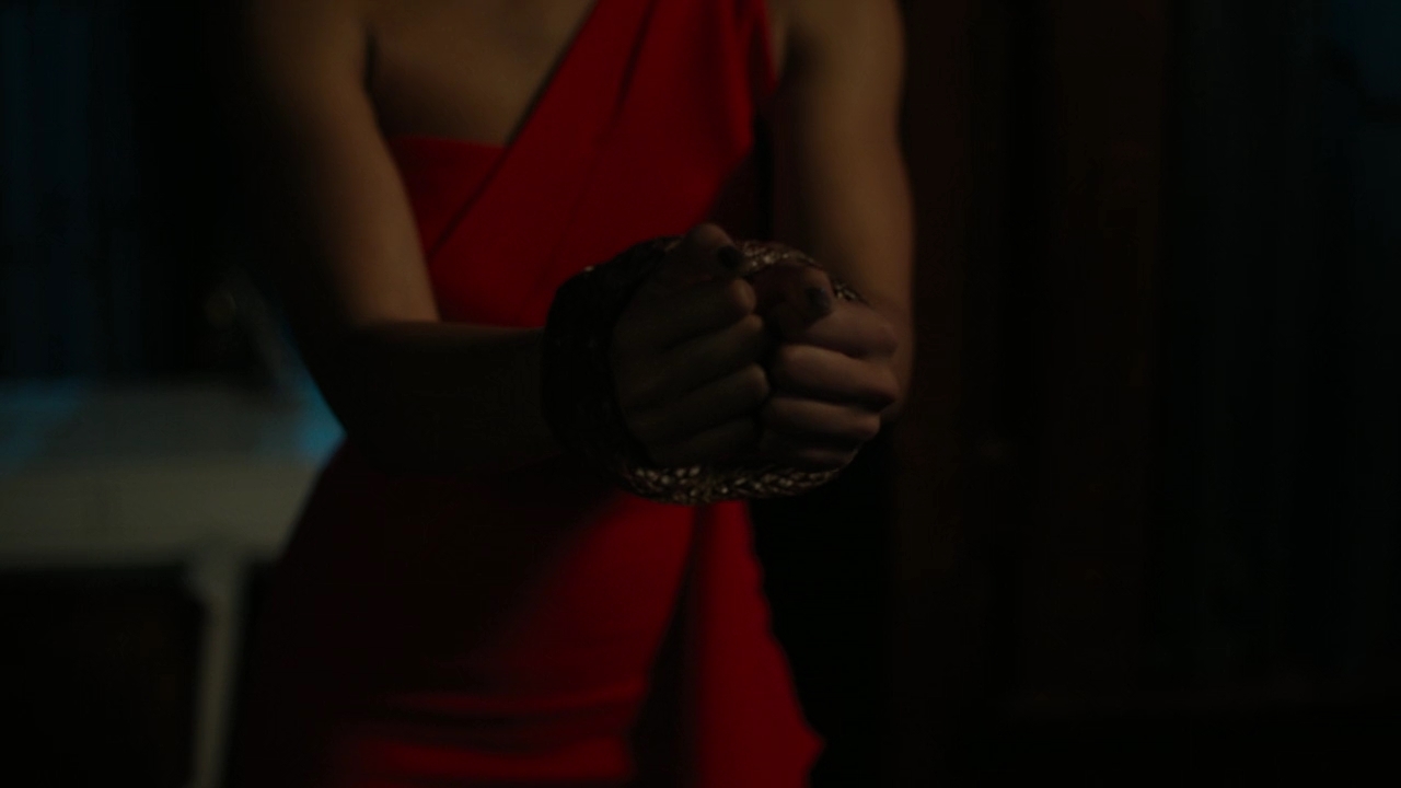Charmed-Online-dot-nl_Charmed2x06WhenSparksFly00892.jpg