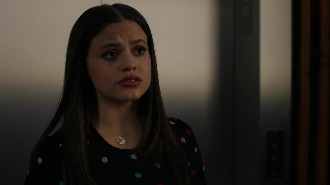 Charmed-Online-dot-nl_Charmed2x06WhenSparksFly00936.jpg