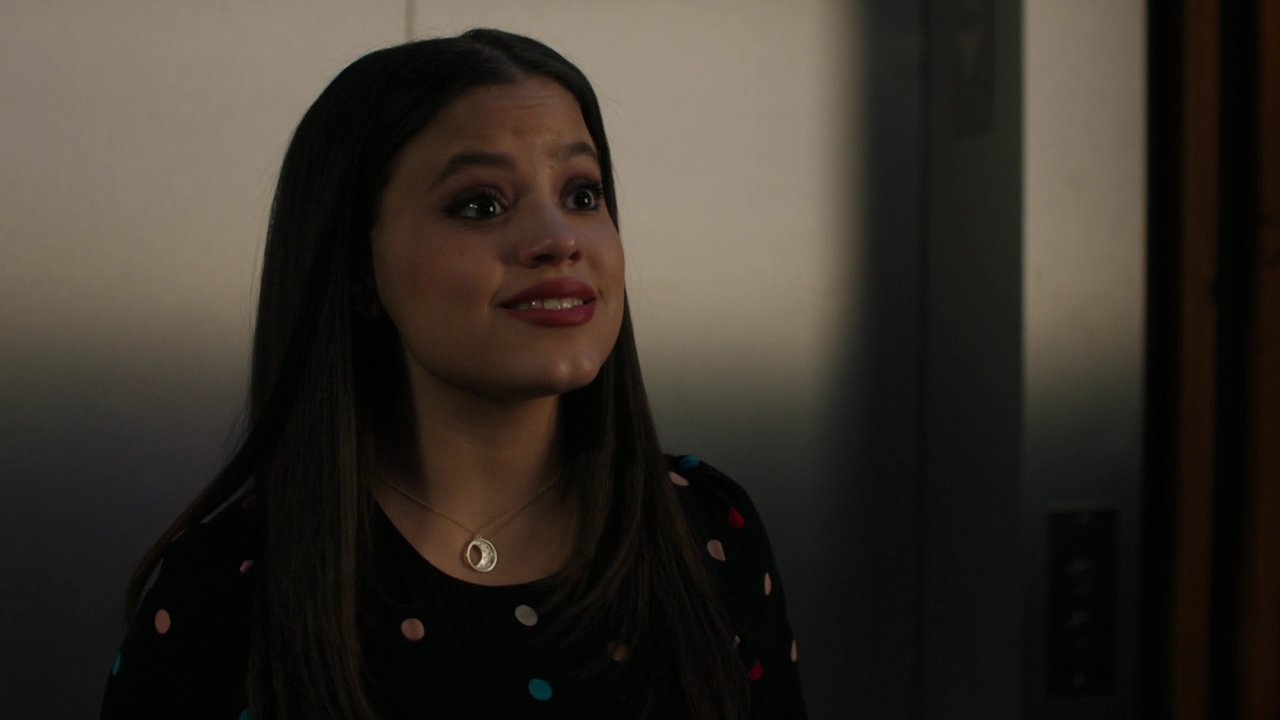 Charmed-Online-dot-nl_Charmed2x06WhenSparksFly00939.jpg