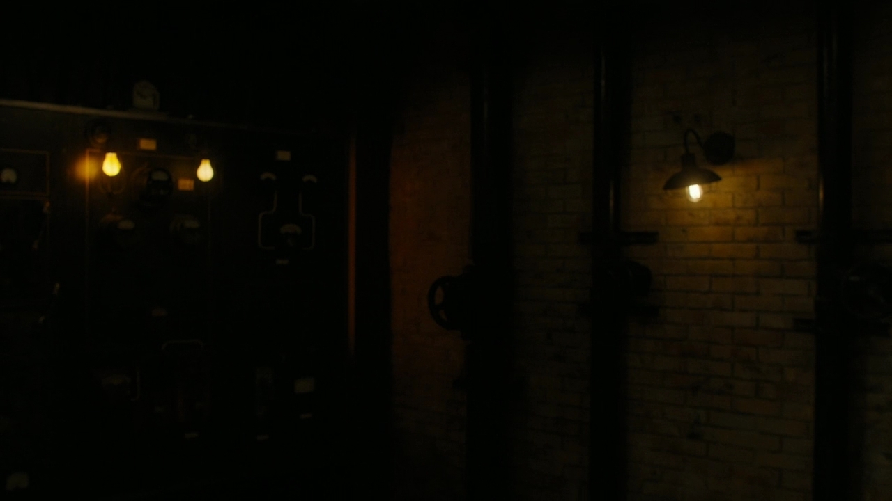 Charmed-Online-dot-nl_Charmed2x06WhenSparksFly01101.jpg
