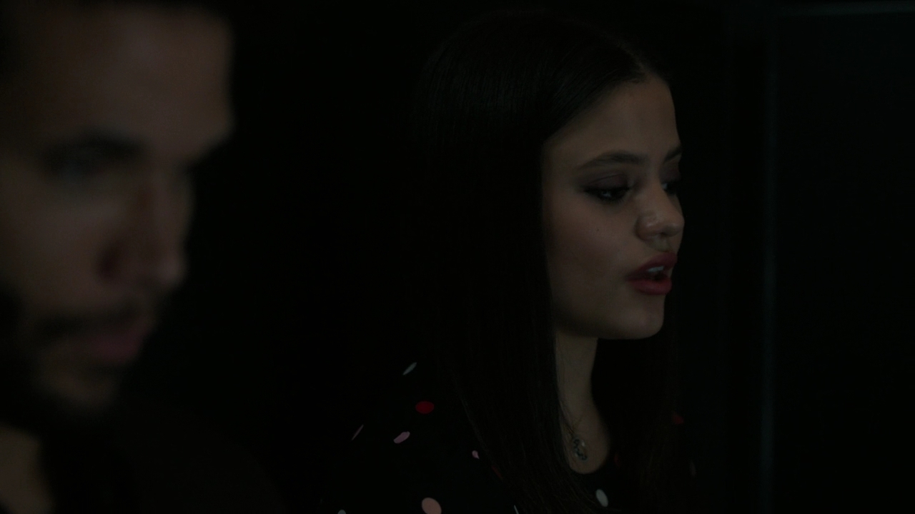 Charmed-Online-dot-nl_Charmed2x06WhenSparksFly01135.jpg
