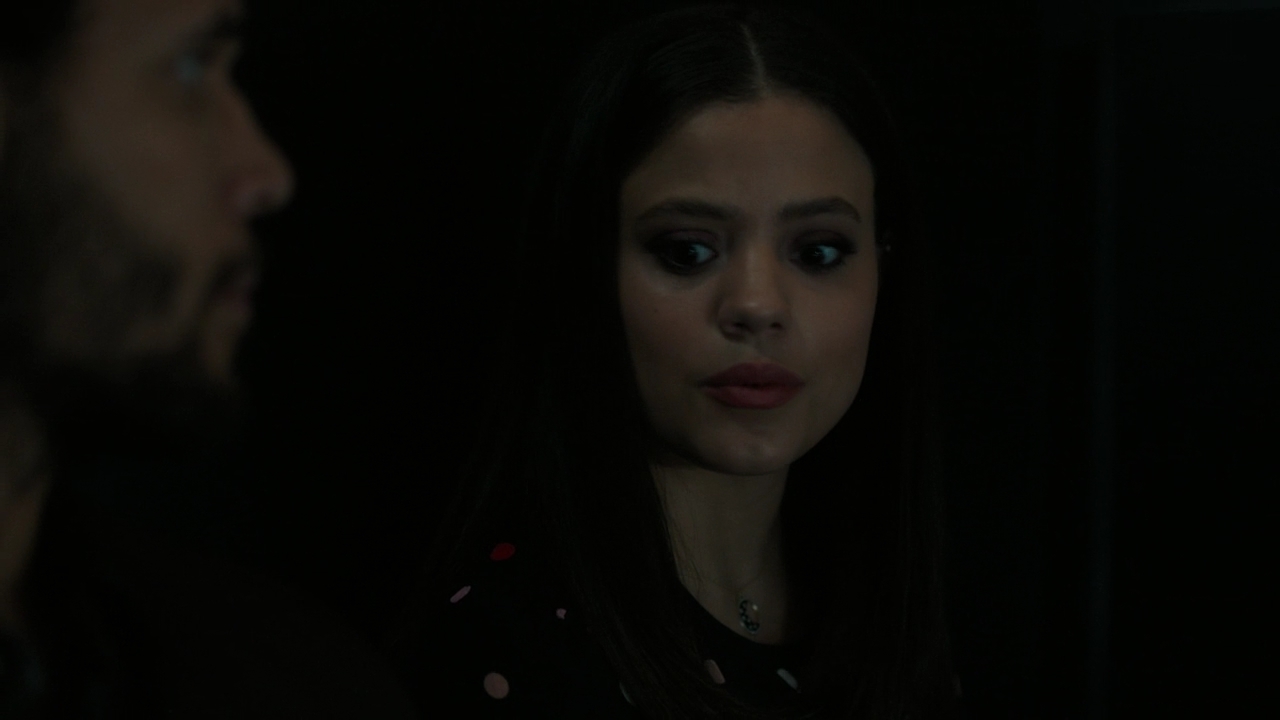 Charmed-Online-dot-nl_Charmed2x06WhenSparksFly01159.jpg