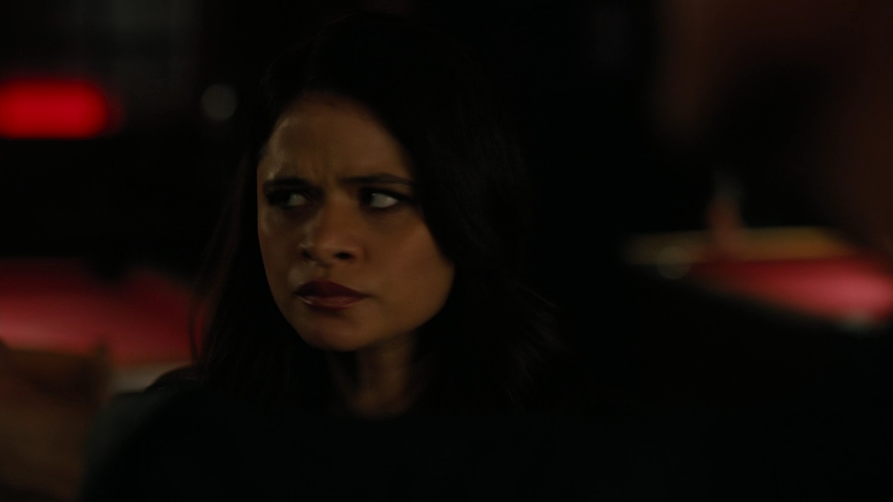 Charmed-Online-dot-nl_Charmed2x06WhenSparksFly01214.jpg