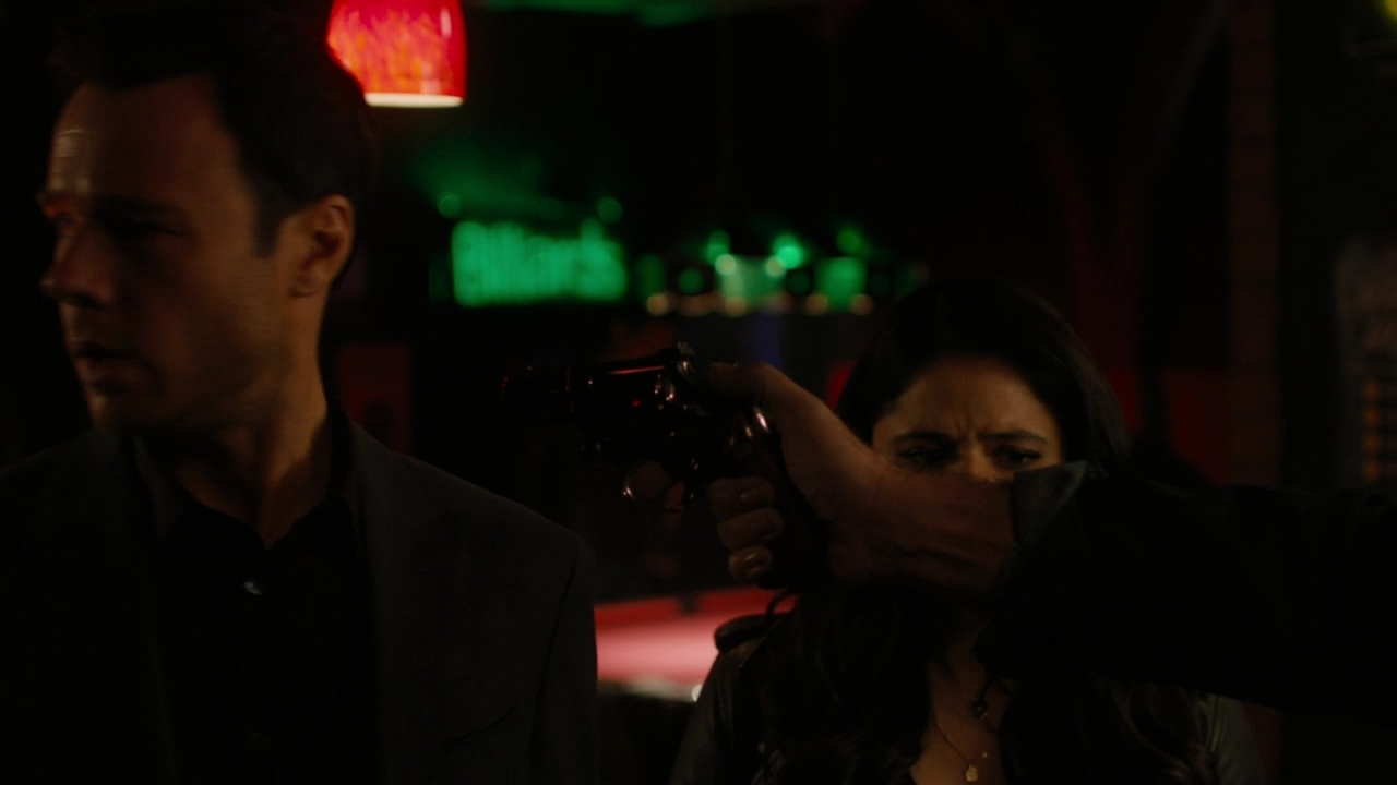 Charmed-Online-dot-nl_Charmed2x06WhenSparksFly01236.jpg