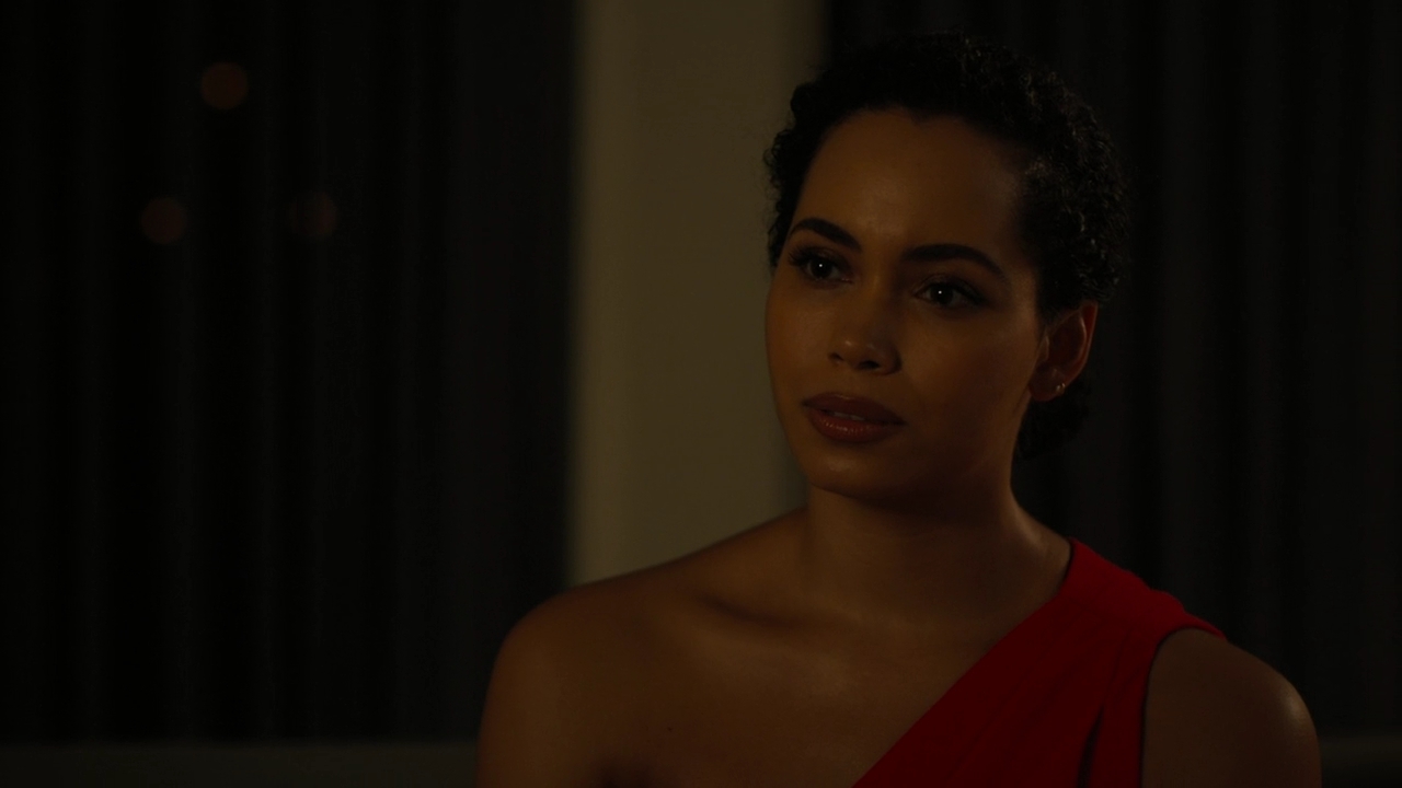 Charmed-Online-dot-nl_Charmed2x06WhenSparksFly01347.jpg