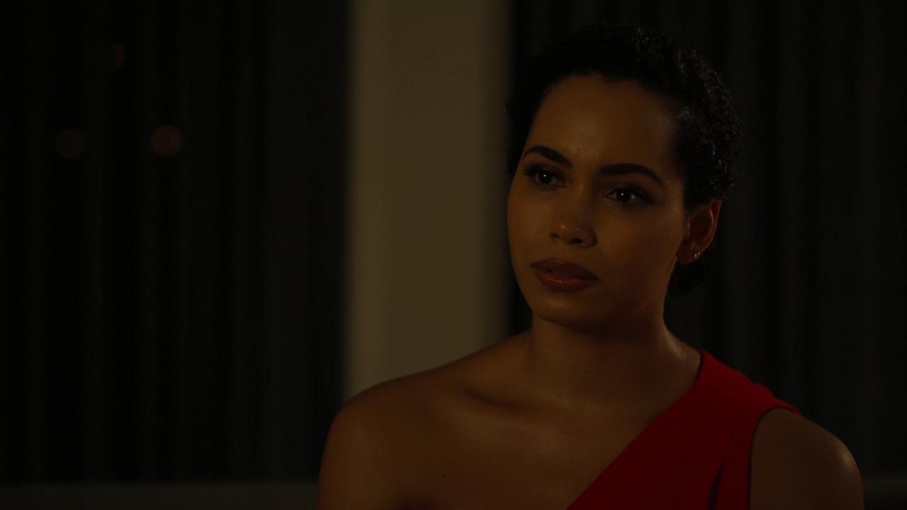 Charmed-Online-dot-nl_Charmed2x06WhenSparksFly01348.jpg
