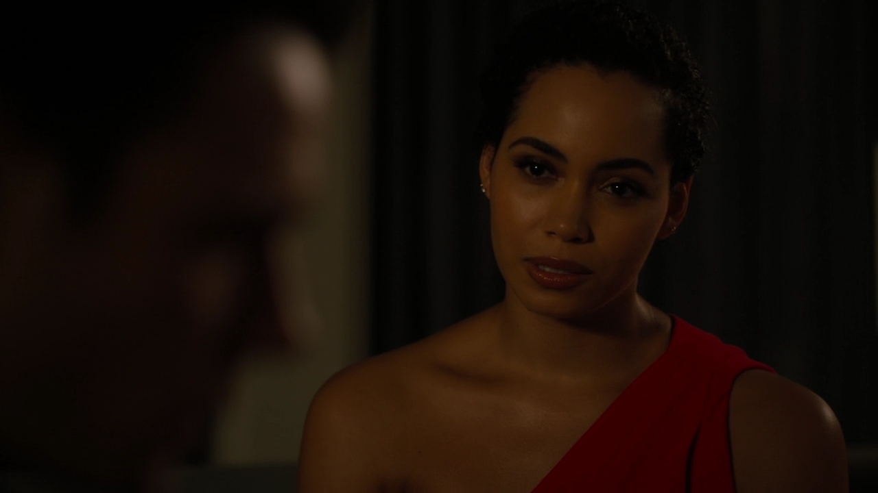 Charmed-Online-dot-nl_Charmed2x06WhenSparksFly01353.jpg