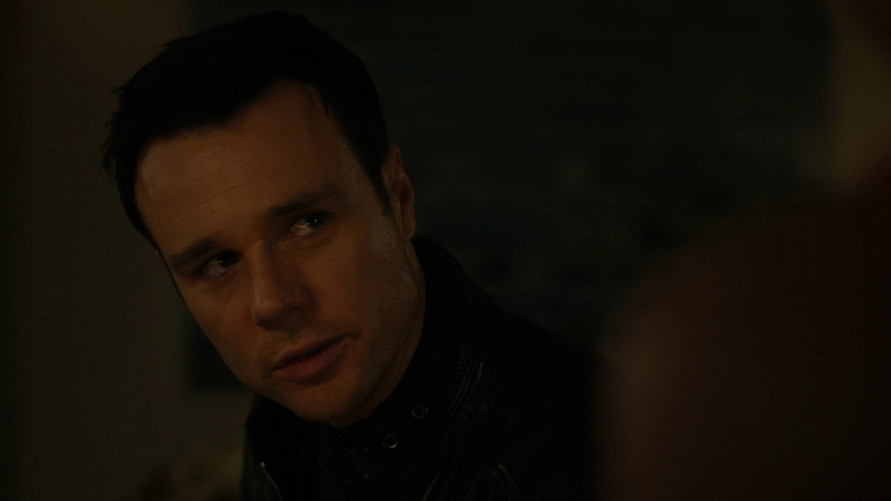 Charmed-Online-dot-nl_Charmed2x06WhenSparksFly01371.jpg