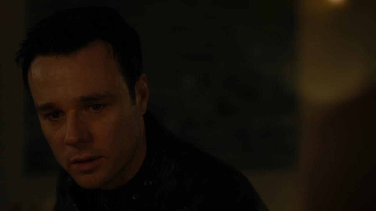 Charmed-Online-dot-nl_Charmed2x06WhenSparksFly01389.jpg