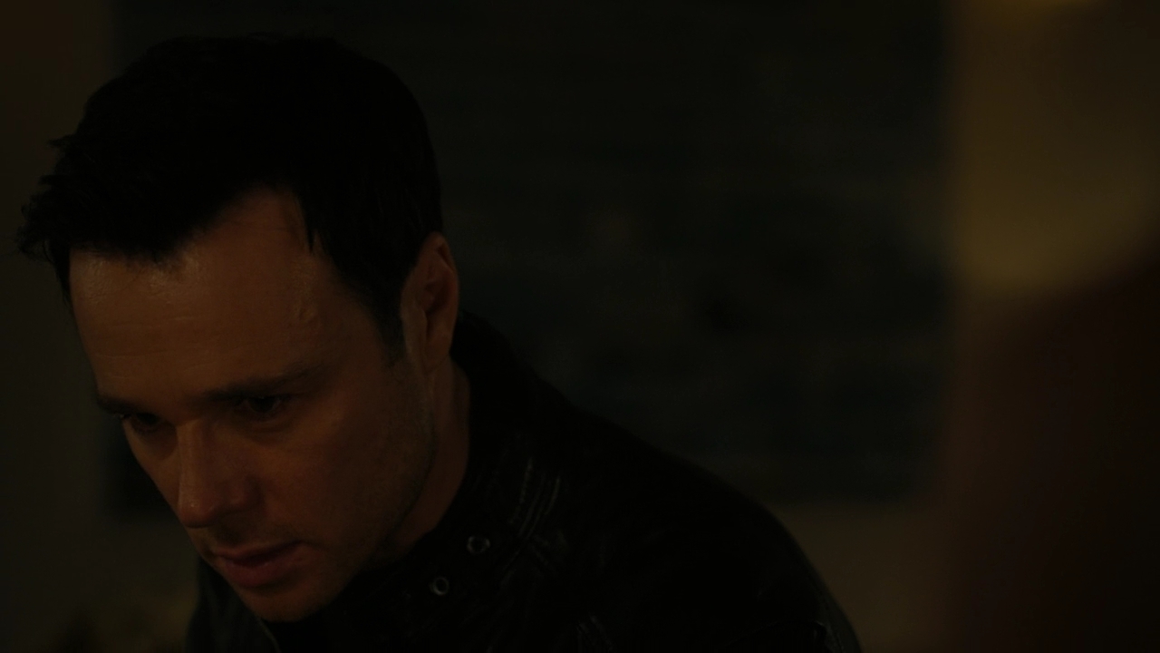 Charmed-Online-dot-nl_Charmed2x06WhenSparksFly01391.jpg