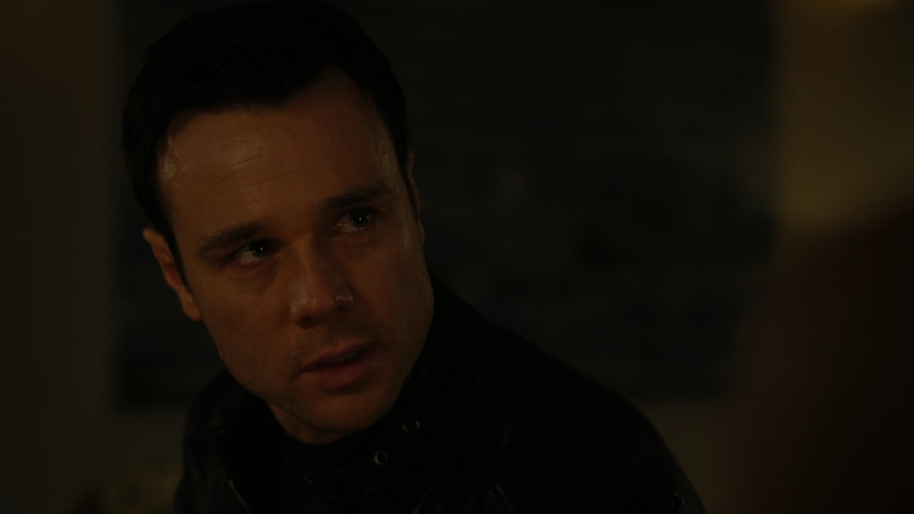 Charmed-Online-dot-nl_Charmed2x06WhenSparksFly01395.jpg