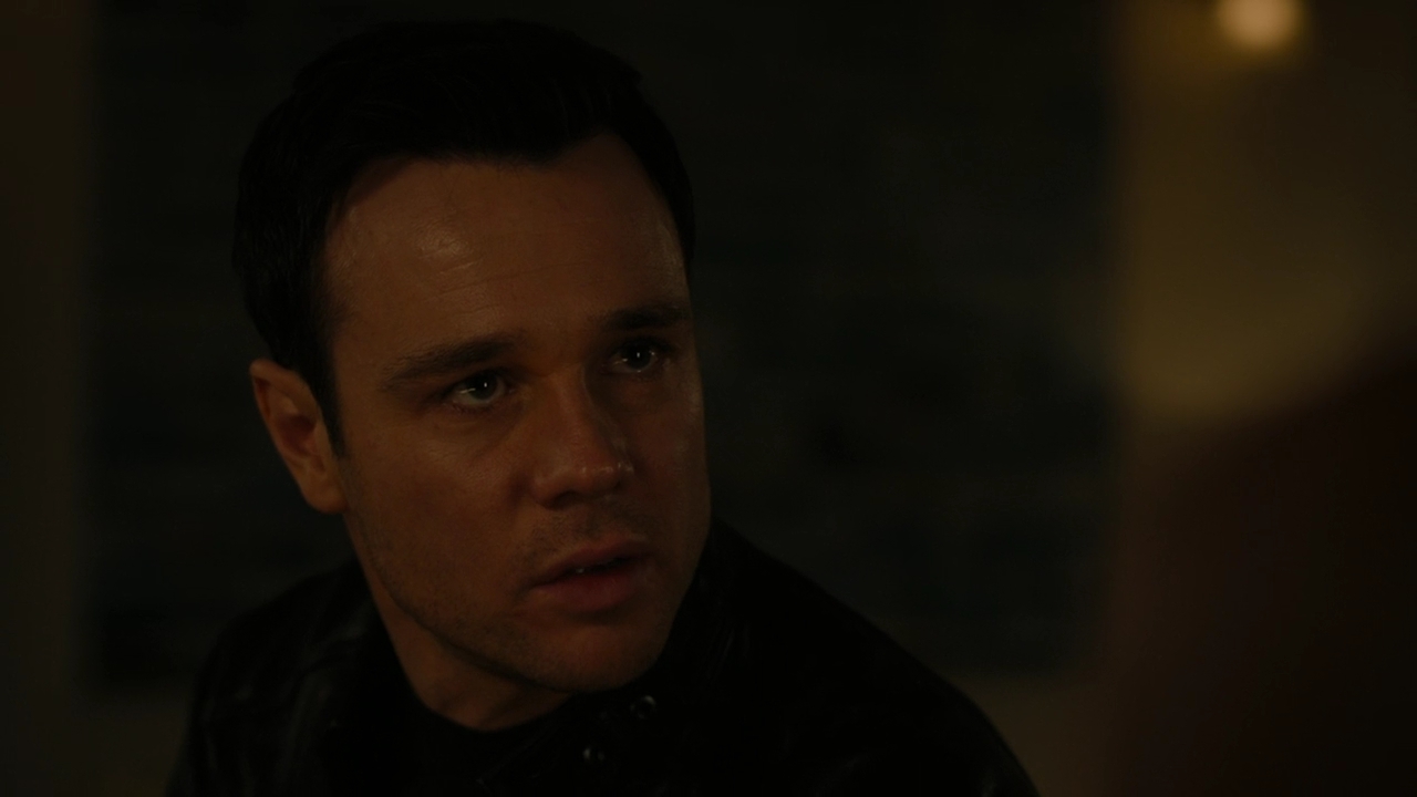 Charmed-Online-dot-nl_Charmed2x06WhenSparksFly01410.jpg