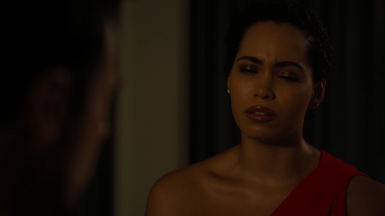Charmed-Online-dot-nl_Charmed2x06WhenSparksFly01430.jpg