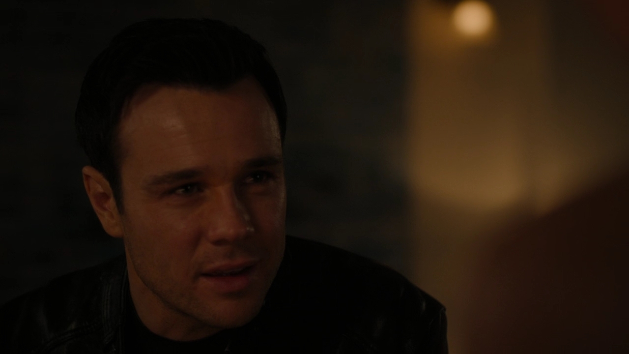 Charmed-Online-dot-nl_Charmed2x06WhenSparksFly01439.jpg