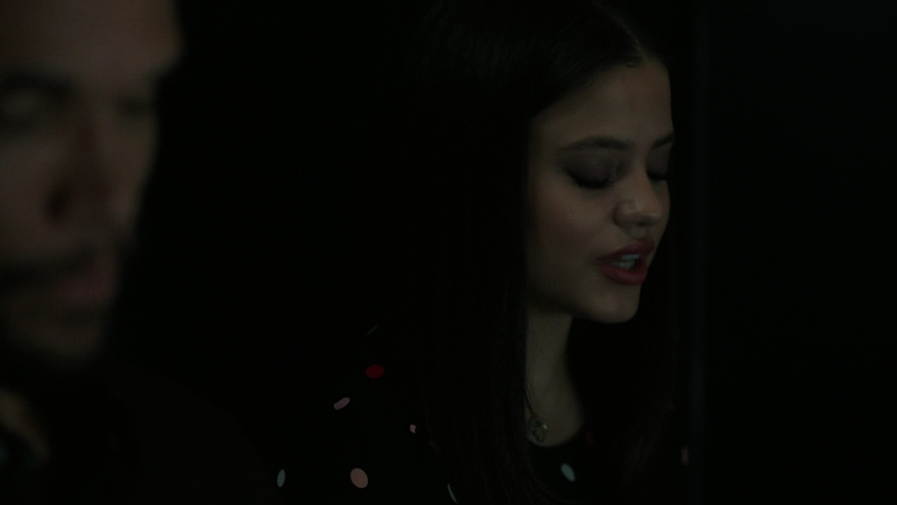 Charmed-Online-dot-nl_Charmed2x06WhenSparksFly01508.jpg