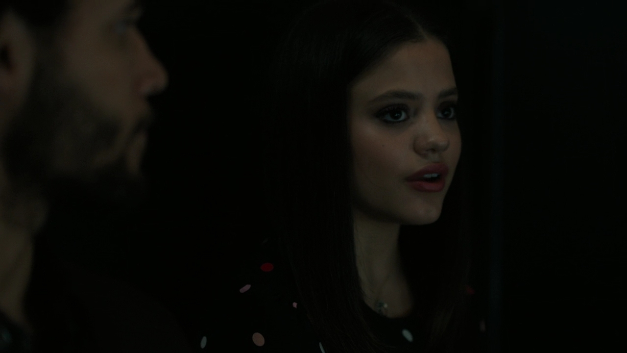 Charmed-Online-dot-nl_Charmed2x06WhenSparksFly01511.jpg