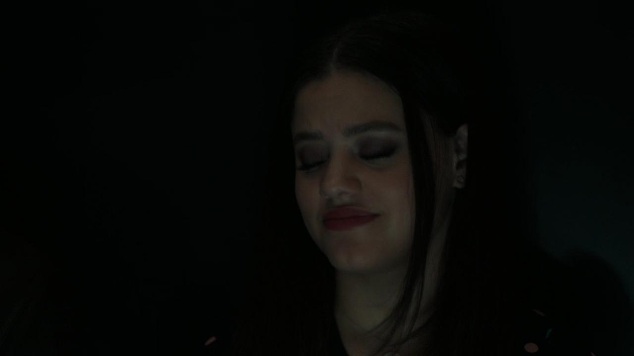 Charmed-Online-dot-nl_Charmed2x06WhenSparksFly01526.jpg