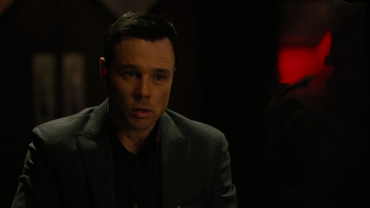 Charmed-Online-dot-nl_Charmed2x06WhenSparksFly01746.jpg