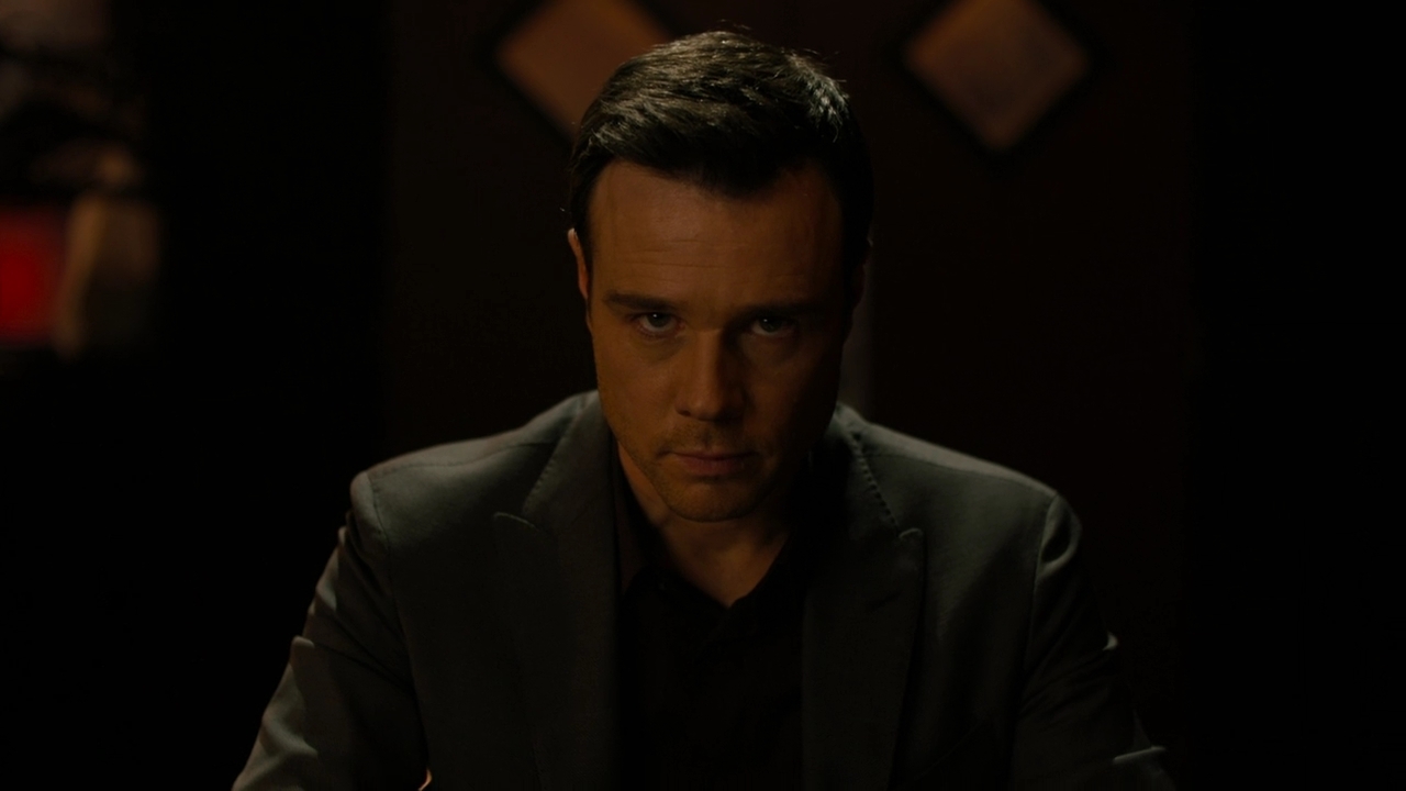 Charmed-Online-dot-nl_Charmed2x06WhenSparksFly01903.jpg