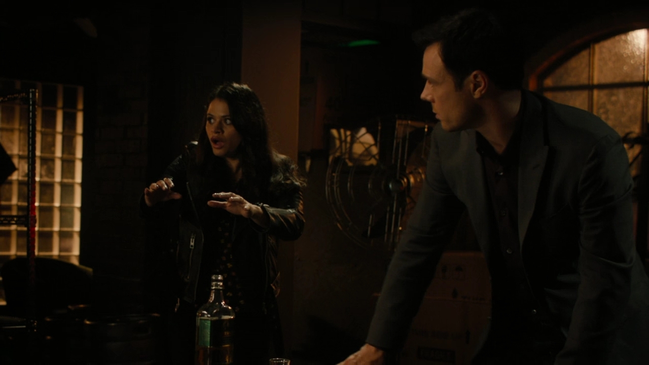Charmed-Online-dot-nl_Charmed2x06WhenSparksFly01922.jpg