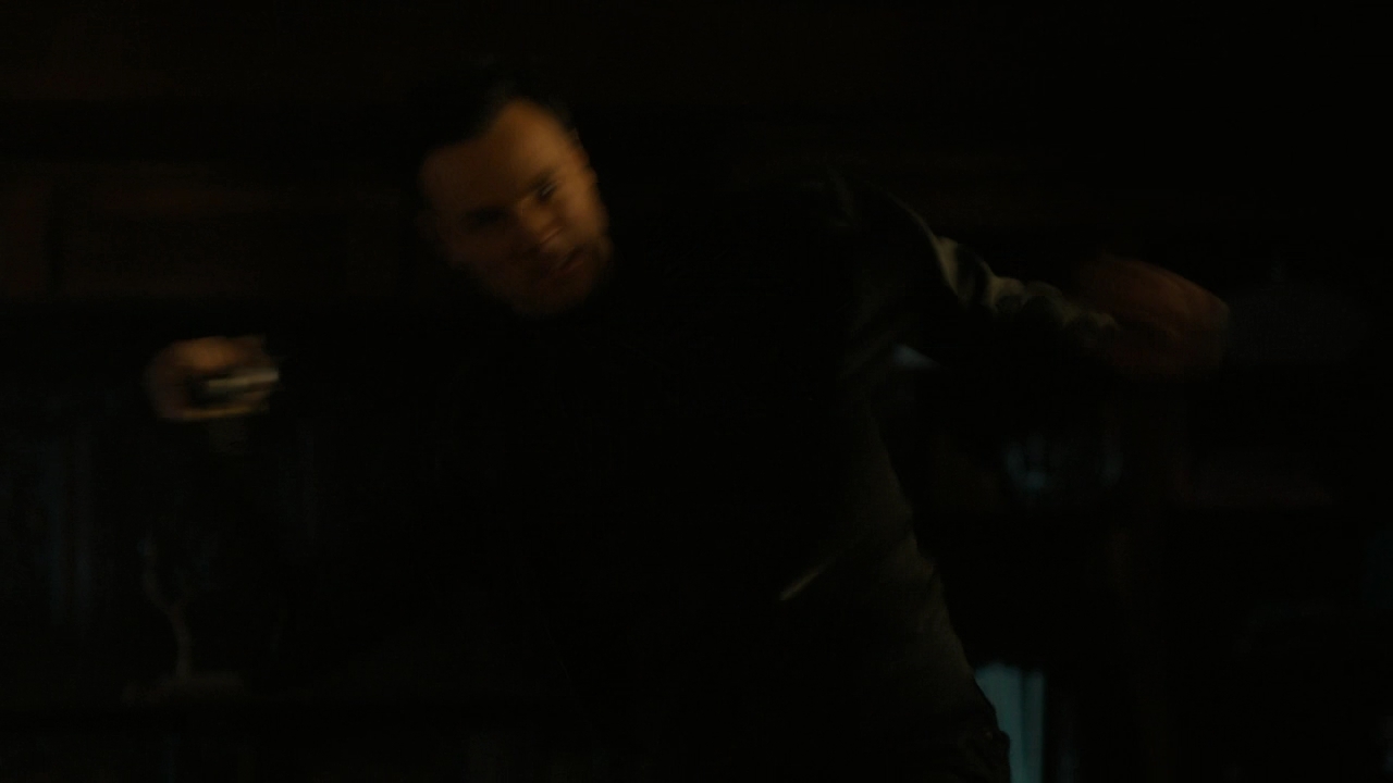 Charmed-Online-dot-nl_Charmed2x06WhenSparksFly02021.jpg
