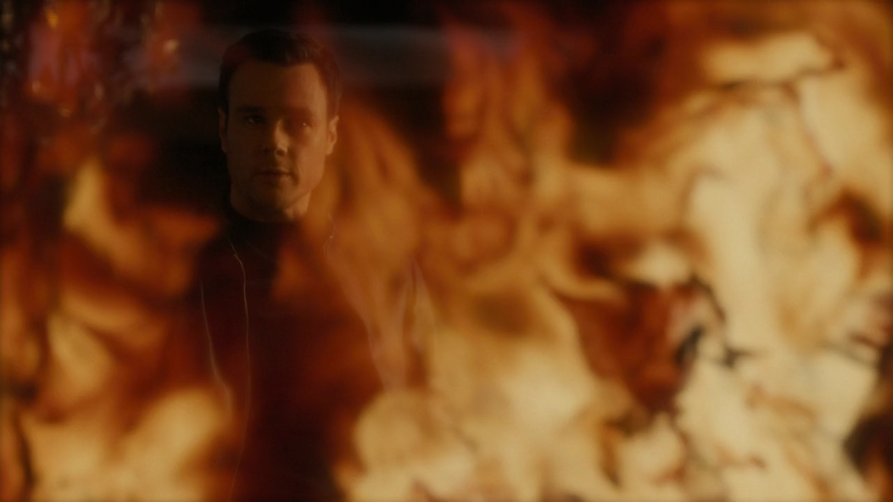 Charmed-Online-dot-nl_Charmed2x06WhenSparksFly02026.jpg