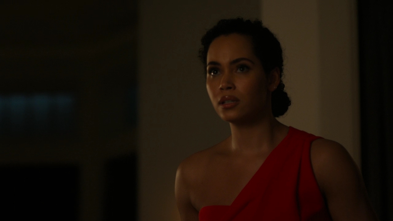 Charmed-Online-dot-nl_Charmed2x06WhenSparksFly02029.jpg