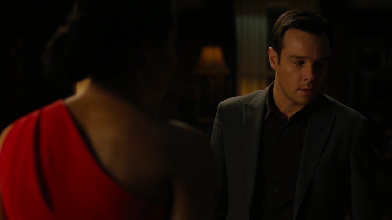 Charmed-Online-dot-nl_Charmed2x06WhenSparksFly02080.jpg