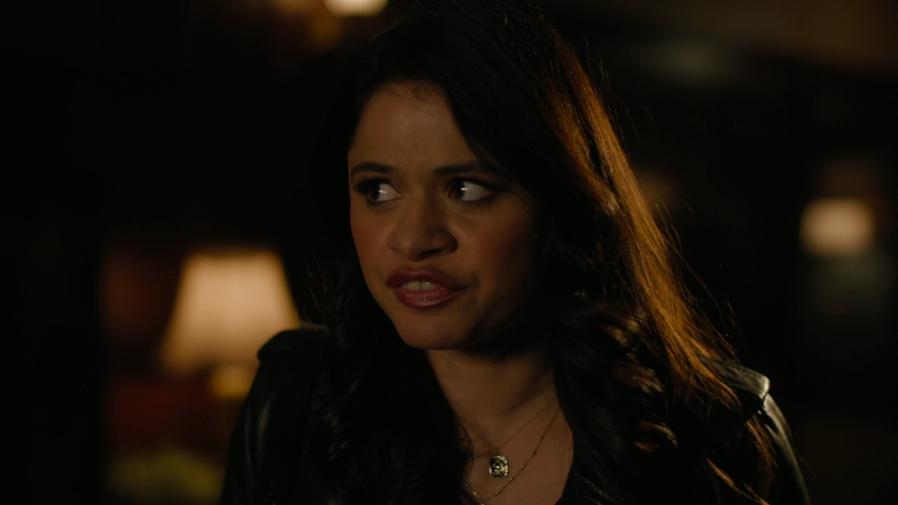 Charmed-Online-dot-nl_Charmed2x06WhenSparksFly02081.jpg