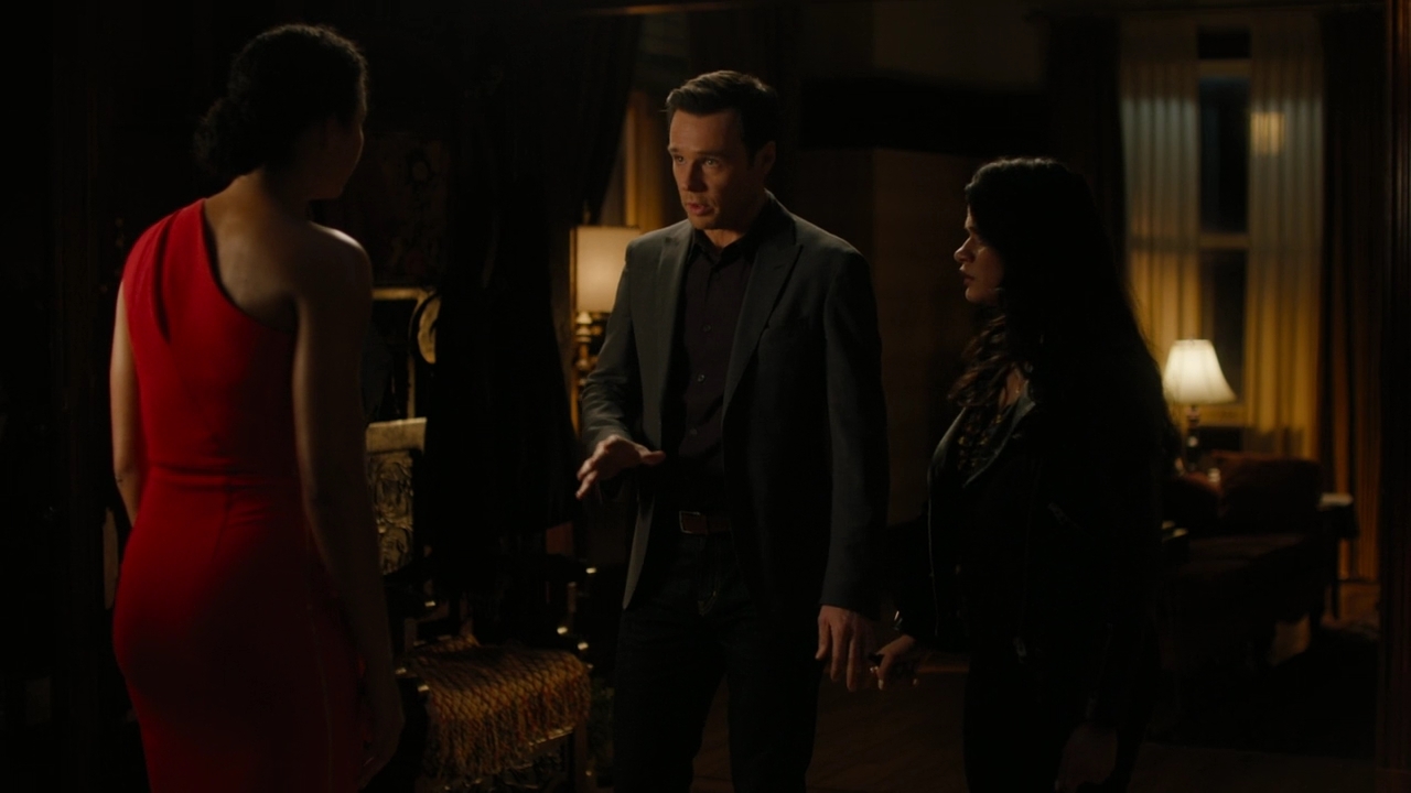 Charmed-Online-dot-nl_Charmed2x06WhenSparksFly02083.jpg