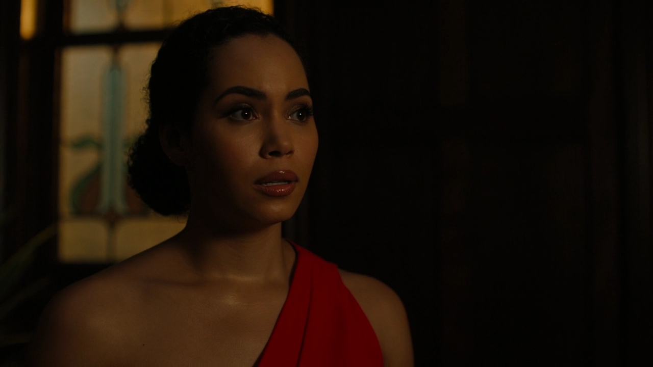 Charmed-Online-dot-nl_Charmed2x06WhenSparksFly02087.jpg