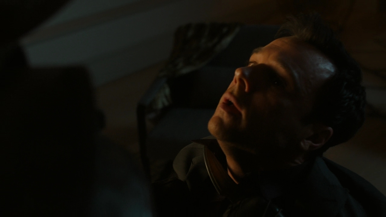 Charmed-Online-dot-nl_Charmed2x06WhenSparksFly02155.jpg