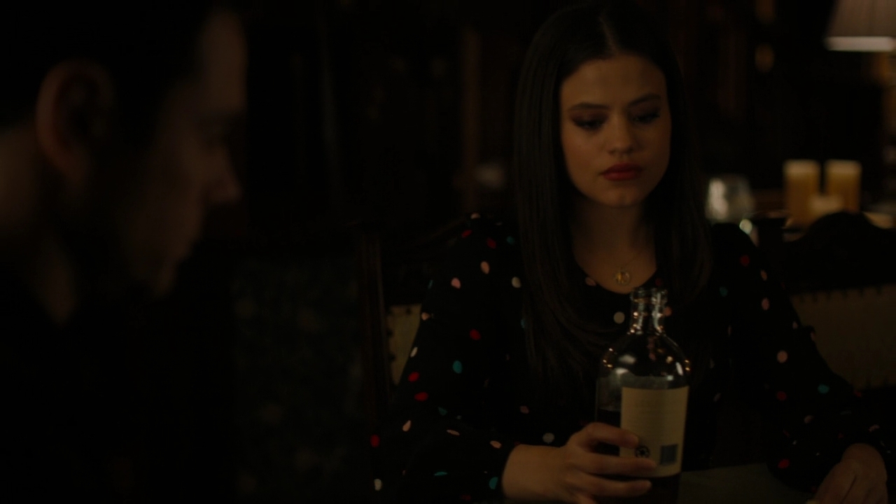 Charmed-Online-dot-nl_Charmed2x06WhenSparksFly02210.jpg