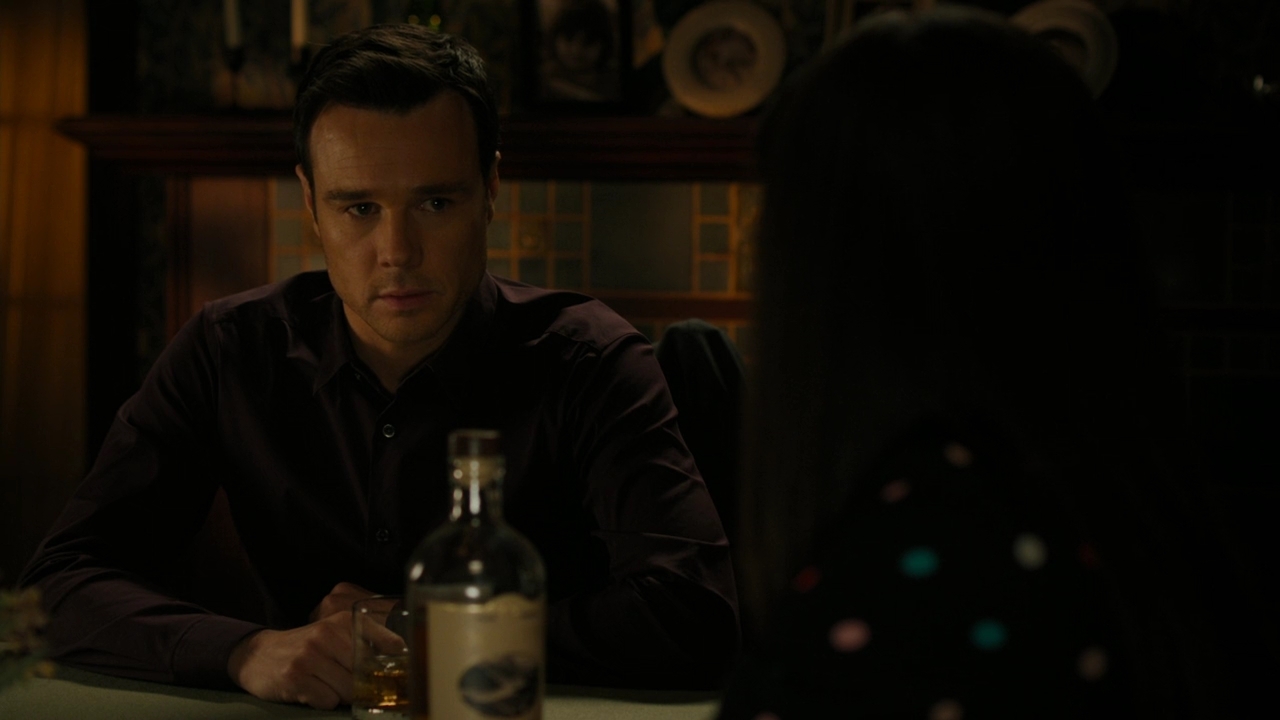 Charmed-Online-dot-nl_Charmed2x06WhenSparksFly02216.jpg