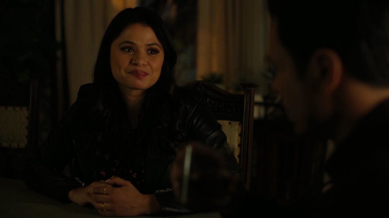 Charmed-Online-dot-nl_Charmed2x06WhenSparksFly02229.jpg