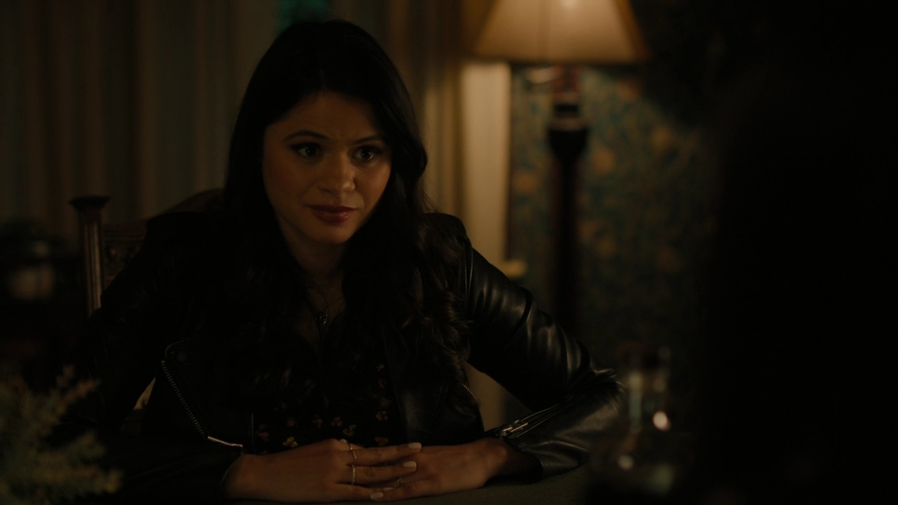 Charmed-Online-dot-nl_Charmed2x06WhenSparksFly02268.jpg